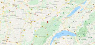 Hotel close to cross-country skiing trails, hiking, Haut-Jura · Auberge de la Rivière