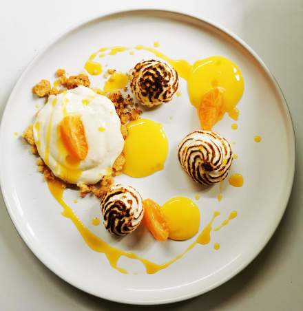 Restaurant Foncine-le-Haut, Haut-Jura · Auberge de la Rivière Dessert du Chef Julien